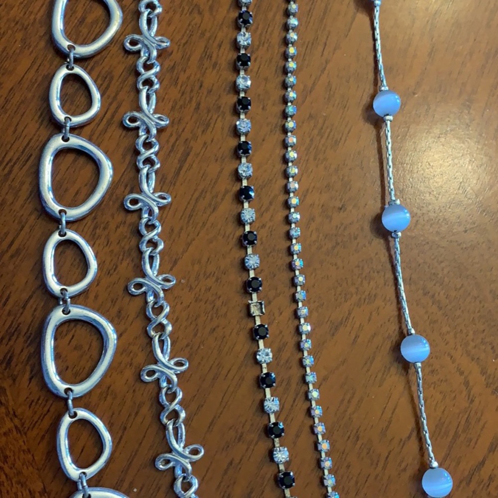 Bracelets - Picture 2 of 4